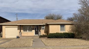 Levelland house for rent - 109 East Jefferson Street