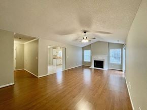 Simpsonville house for rent - 32 Winding Creek Way, Simpsonville