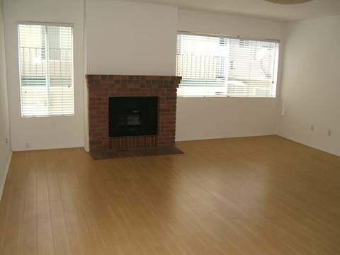 Floor plan for 2 beds, 2 baths, 1020 sqft