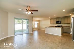 Winter Haven house for rent - 112 Southern Breeze Loop Winter Haven, FL 33880