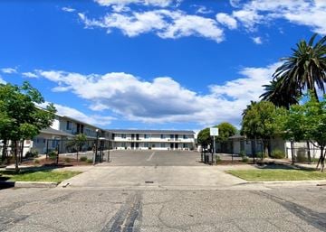 Merced house for rent - 2355 K St. #112