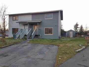 Anchorage house for rent - AVAILABLE NOW! 2 Bedroom & 1 Bath
