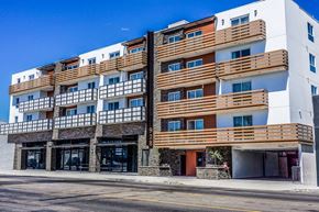 Los Angeles apartment for rent - Western Lux