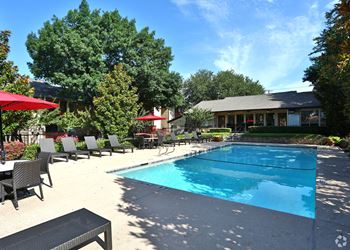 The park at wintergreen apartments | desoto, tx | swimming pool