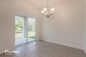 Bartow house for rent - the living room and dining room of a house