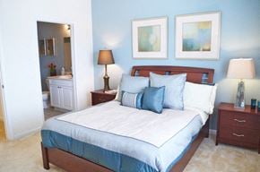 Newport News apartment for rent - Bedroom with in-room bathroom