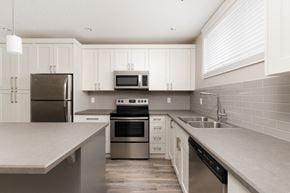 Fort Mcmurray house for rent - B Clenell Crescent - Executive Basement Suite