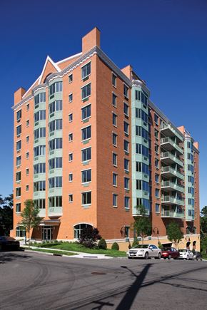 Mount Vernon apartment for rent - a large apartment building with cars parked in front of it