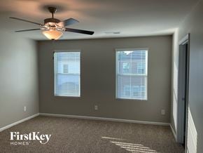 Charlotte house for rent - 5510 COBBLESTONE GLEN DRIVE Charlotte, NC 28213