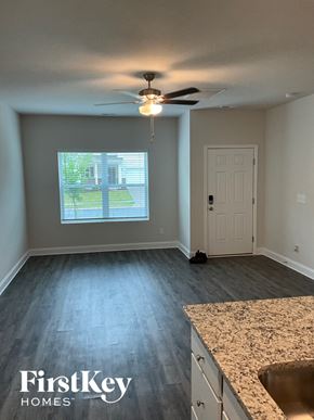 Charlotte house for rent - 5513 COBBLESTONE GLEN DRIVE Charlotte, NC 28213