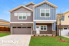 Lewisville house for rent - a brand new house with a garage door