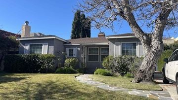 Studio City house for rent - 4129 Wilkinson Ave.