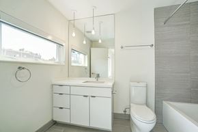 Washington apartment for rent - 452 Ridge St NW