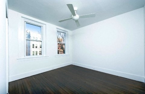 Floor plan for 1 bed, 1 bath, 550 sqft