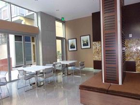 San Diego house for rent - the dining area of the building has tables and chairs