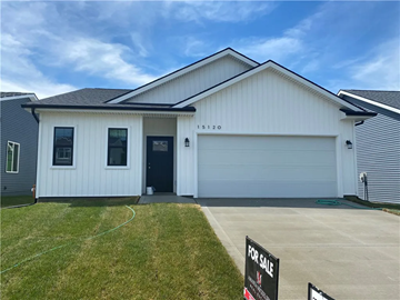 Urbandale apartment for rent - 15120 Goldenrod Drive