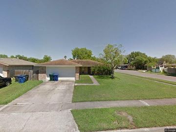 Corpus Christi house for rent - a house with a driveway and a street