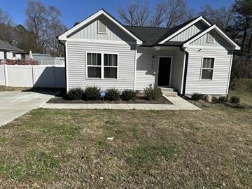 Gastonia house for rent - 420 N Pryor Street