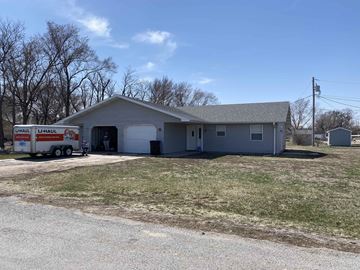 Overton apartment for rent - a house with a truck parked in front of it