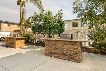 Barbecue and grilling station
