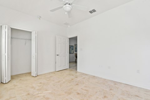 Floor plan for 2 beds, 2 baths, 1051 sqft