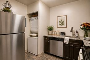Laurel apartment for rent - Villages at Montpelier Apartment Homes