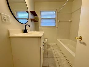 Louisville house for rent - 3432 Allison Way