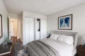 Cherry Hill apartment for rent - a bedroom with a bed and a closet