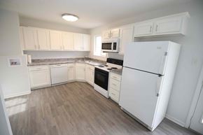 Jeffersonville house for rent - 1229 Cedarview Dr.