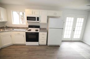 Jeffersonville house for rent - 1229 Cedarview Dr.