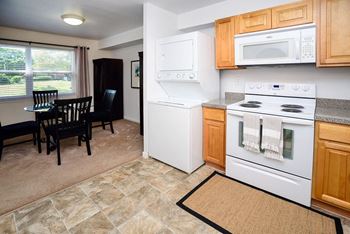 Stackable washer and dryer