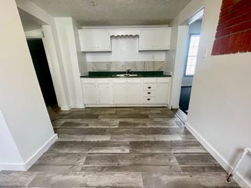 New Albany house for rent - a view of the kitchen from the living room