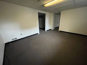 Louisville house for rent - 913 Eastern Parkway