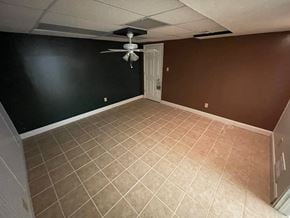 Louisville house for rent - 113 Shelvs Ct.