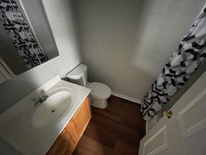 Louisville house for rent - 9104 Fairridge Dr.