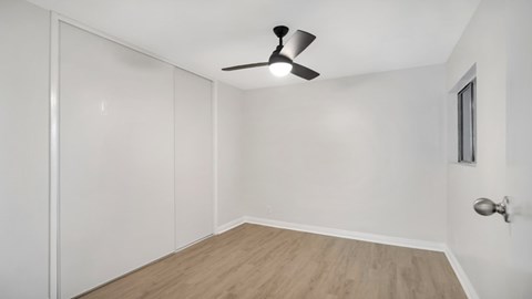Floor plan for 2 beds, 1 bath, 1063 sqft