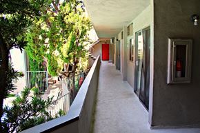 Van Nuys apartment for rent - La Croix Apartments