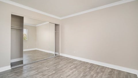 Floor plan for 2 beds, 2 baths, 900 sqft