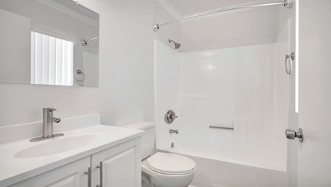 Floor plan for 3 beds, 2 baths, 1100 sqft