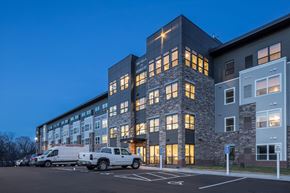 Mounds View apartment for rent - Villas of Mounds View at Night