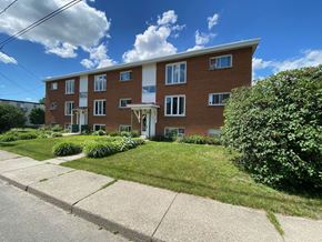 Granby apartment for rent - the building where the apartment is located