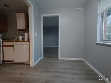 Batavia apartment for rent - A kitchen with a dishwasher and a washing machine.