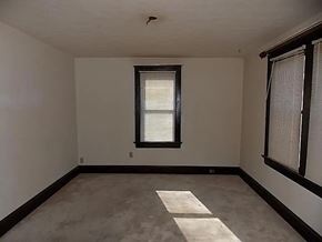 Cincinnati house for rent - 1837 W Galbraith Road
