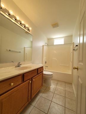 Crown Point house for rent - 1734 Evergreen Avenue