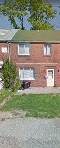 Clairton house for rent - 5005 Bataan Avenue