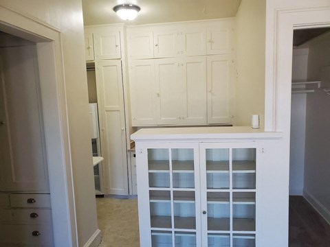 Floor plan for studio, 1 bath, 536 sqft