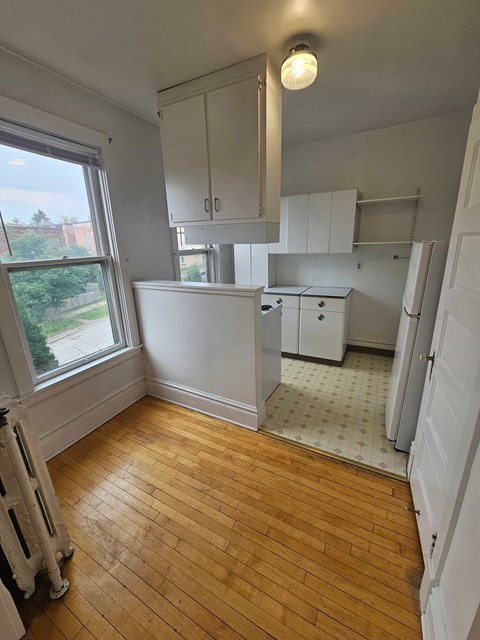 Floor plan for 1 bed, 1 bath, 502 sqft