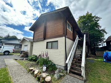 Sitka house for rent - 3003 Barker Street