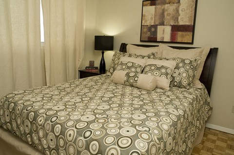 Floor plan for 1 bed, 1 bath, 470 sqft