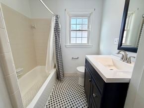 Louisville house for rent - 628 Harris Pl